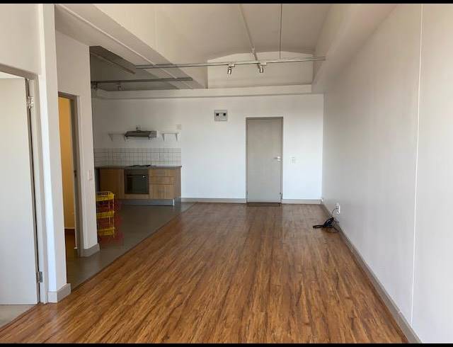 1 BEDROOM APARTMENT FOR SALE IN SALT RIVER